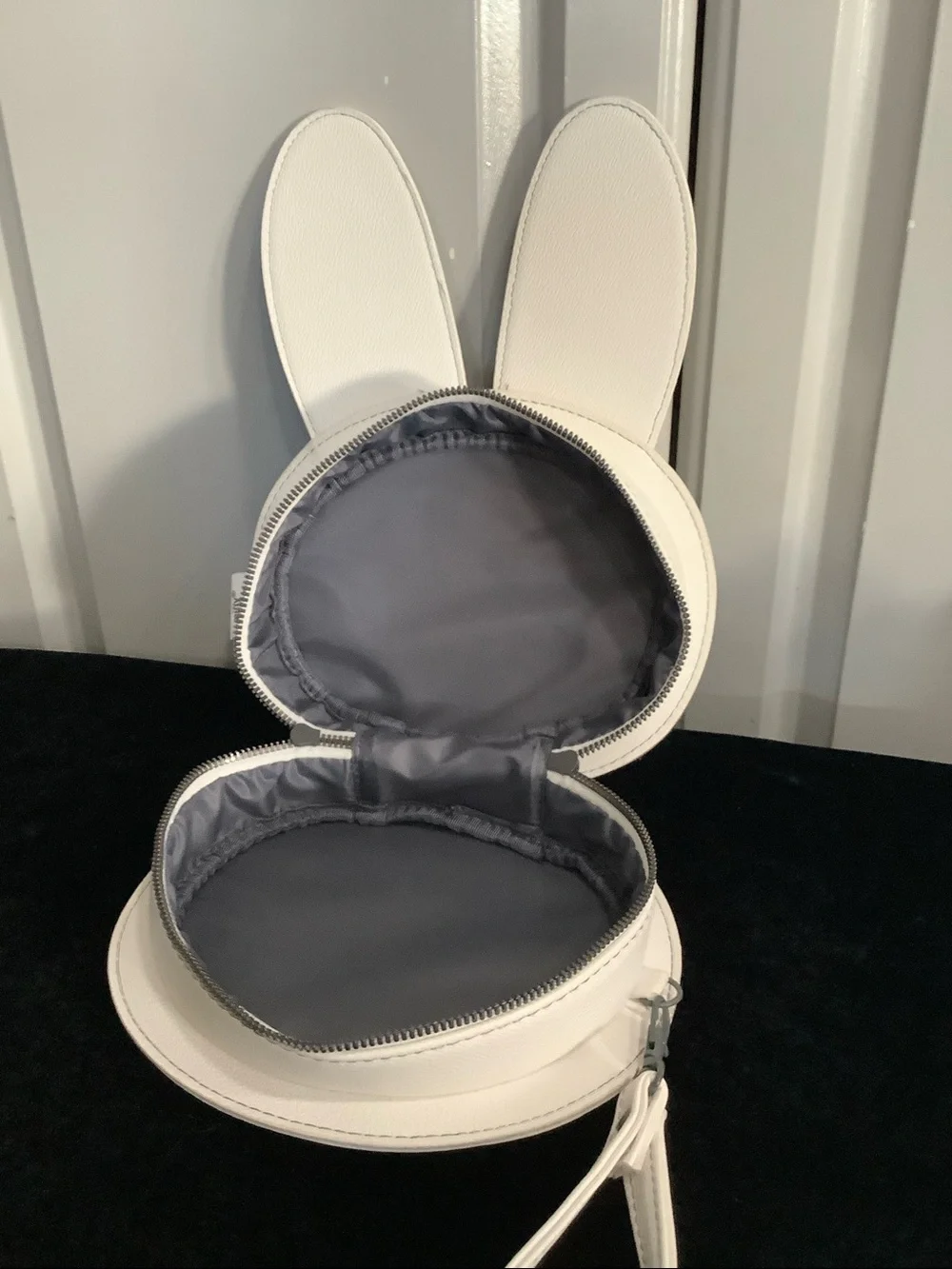 Miffy White Bunny Crossbody Bag - Kids Accessories Excellent Condition